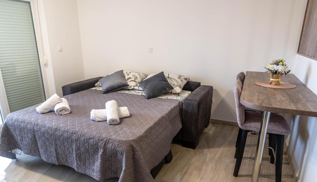 Apartmani Dalmacija Drage Exterior photo
